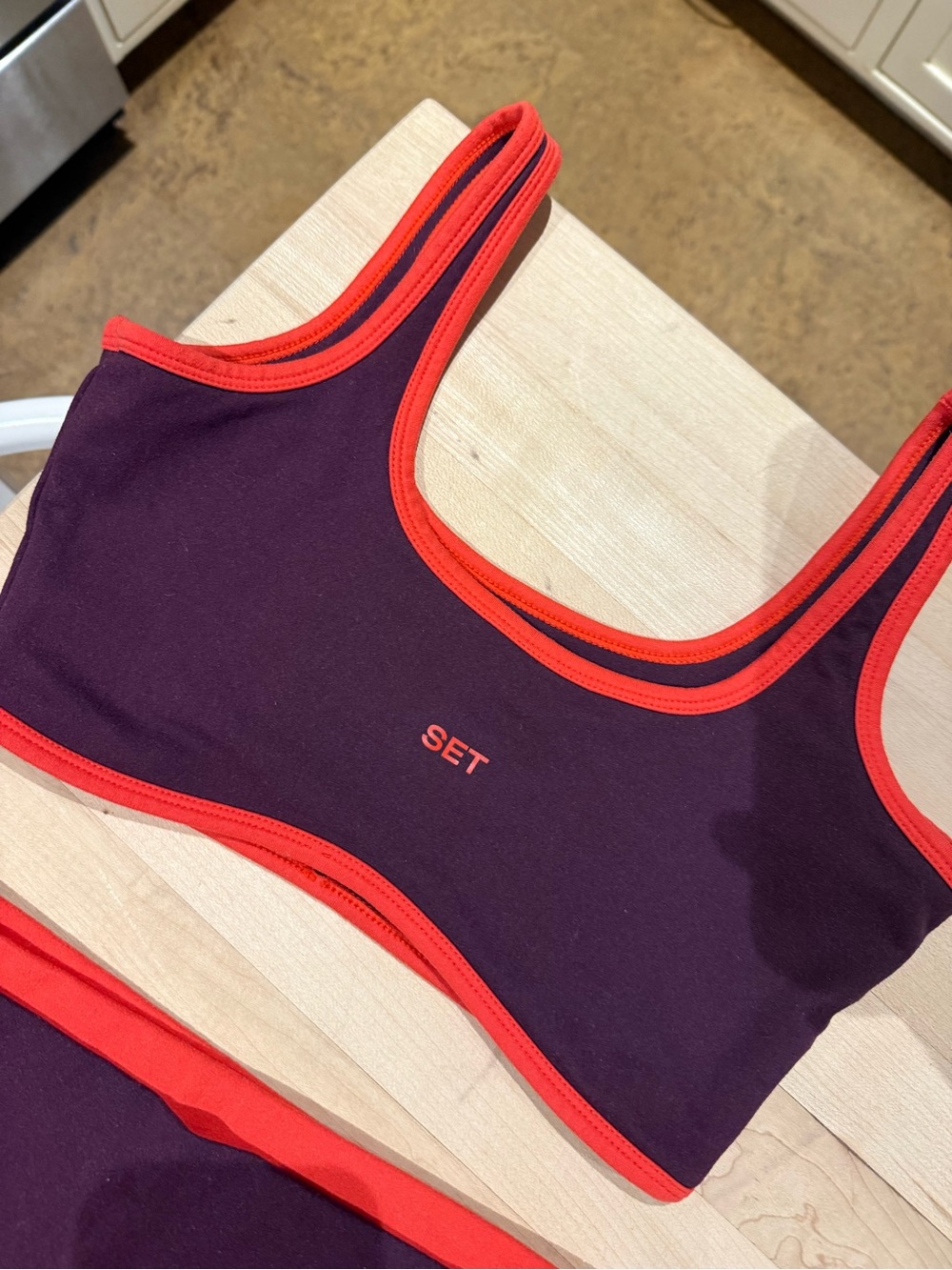 SET Active Resort Collection Formcloud Sports Bra & Shorts Açaí - Picture 2 of 5